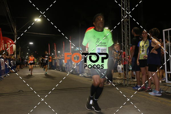 Buy your photos of the eventPA Rock Run - Corrida Noturna on Fotop