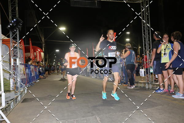 Buy your photos of the eventPA Rock Run - Corrida Noturna on Fotop