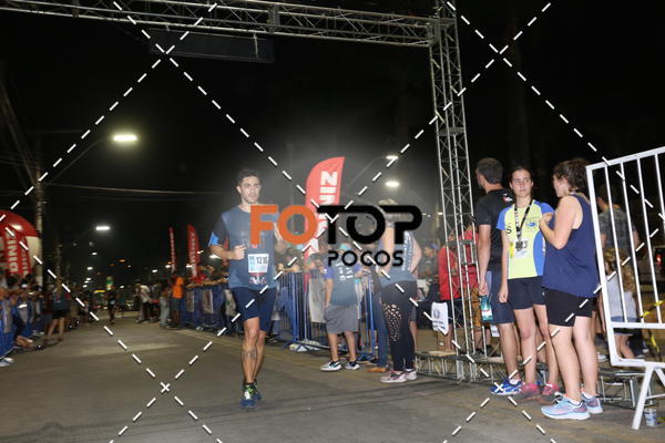 Buy your photos of the eventPA Rock Run - Corrida Noturna on Fotop