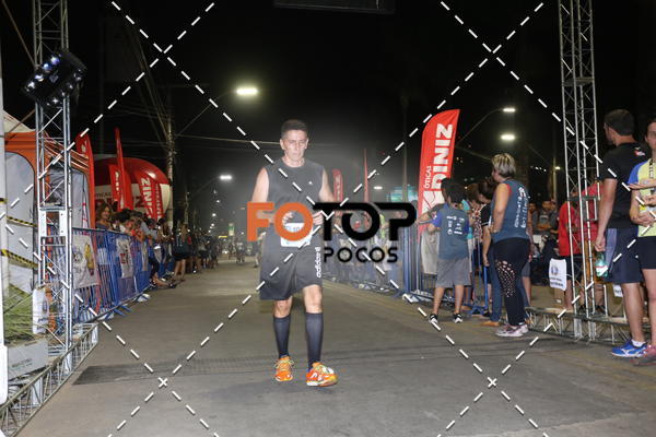Buy your photos of the eventPA Rock Run - Corrida Noturna on Fotop