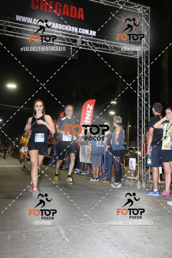 Buy your photos of the eventPA Rock Run - Corrida Noturna on Fotop