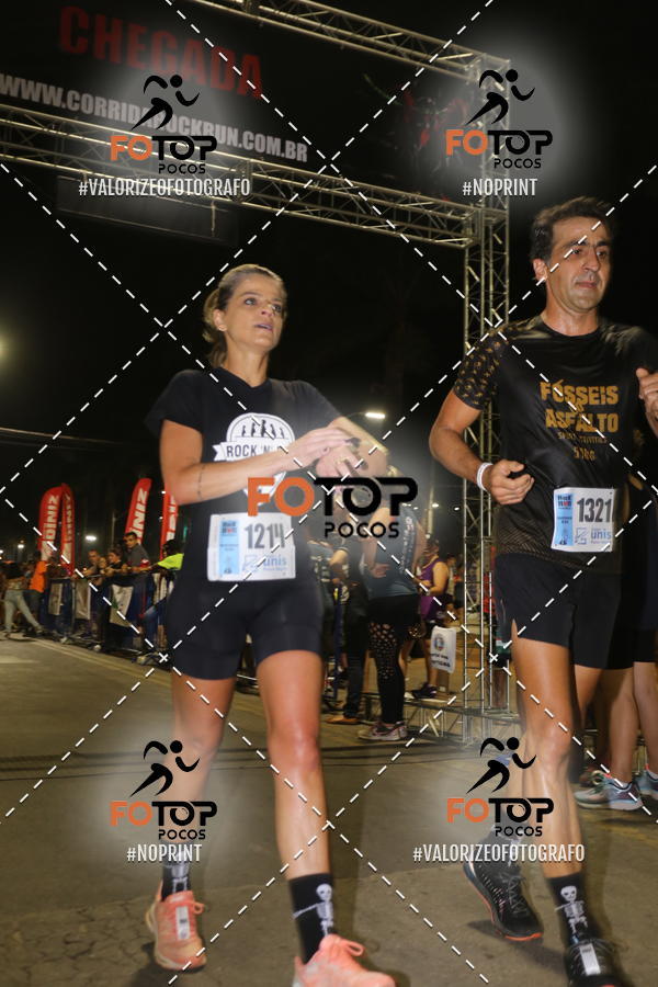 Buy your photos of the eventPA Rock Run - Corrida Noturna on Fotop