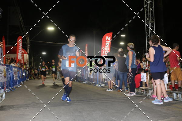 Buy your photos of the eventPA Rock Run - Corrida Noturna on Fotop