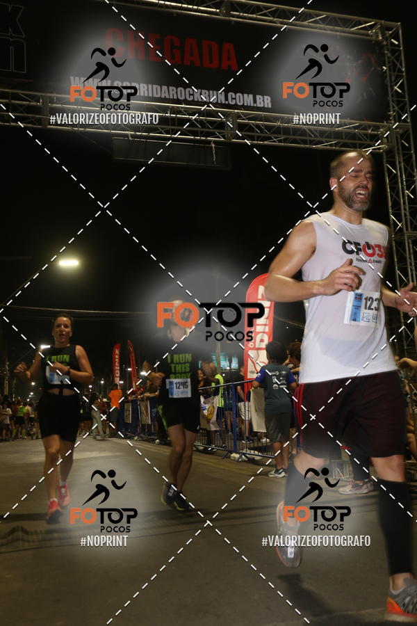 Buy your photos of the eventPA Rock Run - Corrida Noturna on Fotop