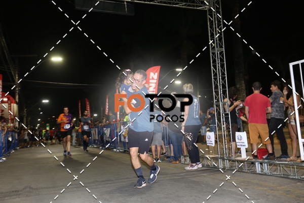 Buy your photos of the eventPA Rock Run - Corrida Noturna on Fotop