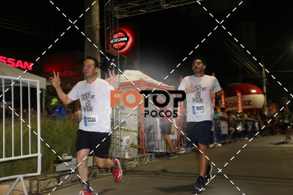 Buy your photos of the eventPA Rock Run - Corrida Noturna on Fotop