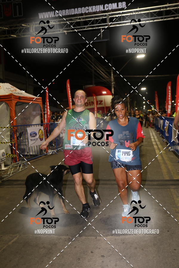 Buy your photos of the eventPA Rock Run - Corrida Noturna on Fotop