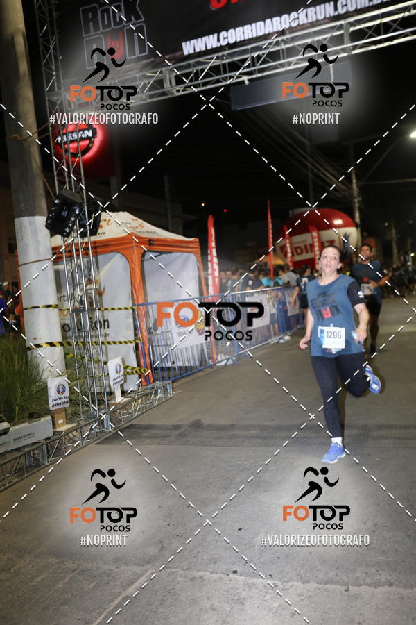 Buy your photos of the eventPA Rock Run - Corrida Noturna on Fotop