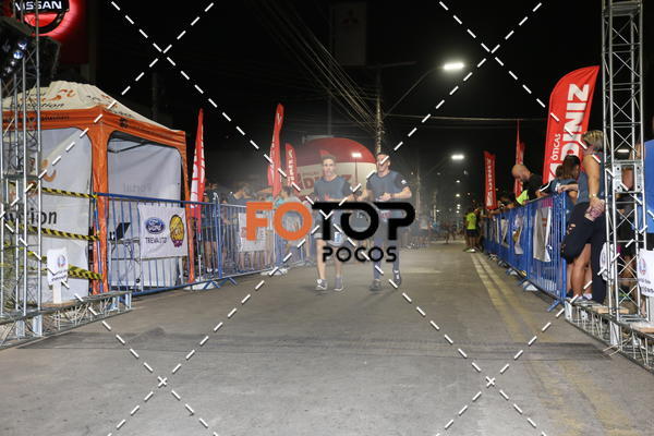 Buy your photos of the eventPA Rock Run - Corrida Noturna on Fotop