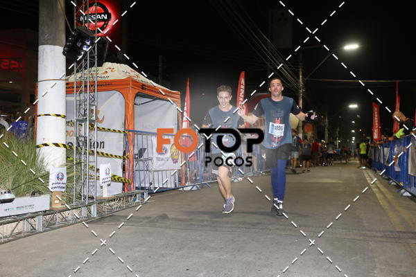 Buy your photos of the eventPA Rock Run - Corrida Noturna on Fotop