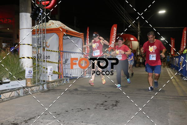 Buy your photos of the eventPA Rock Run - Corrida Noturna on Fotop