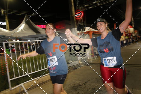 Buy your photos of the eventPA Rock Run - Corrida Noturna on Fotop