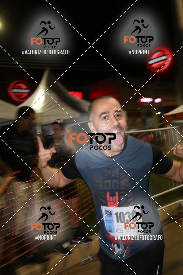 Buy your photos of the eventPA Rock Run - Corrida Noturna on Fotop
