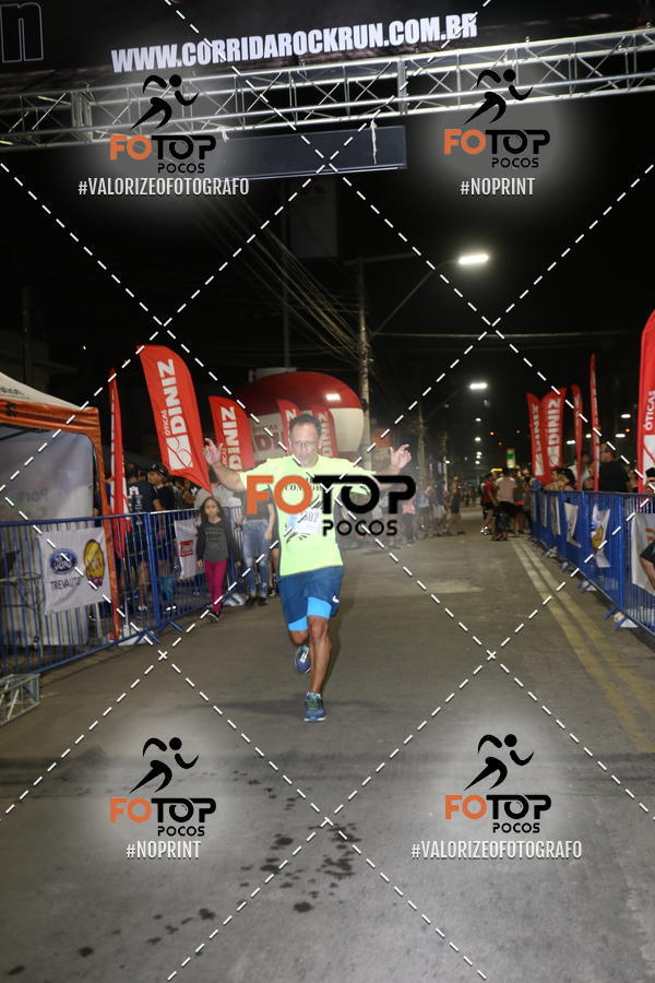Buy your photos of the eventPA Rock Run - Corrida Noturna on Fotop