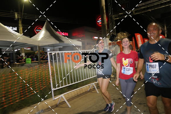 Buy your photos of the eventPA Rock Run - Corrida Noturna on Fotop