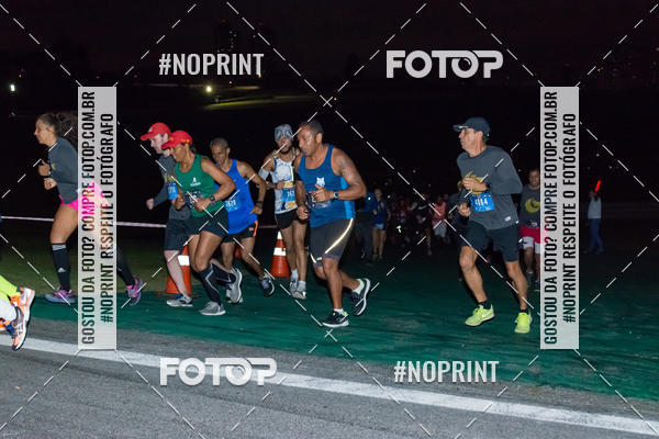 Buy your photos of the eventUP Night Run 2019 - So Paulo on Fotop