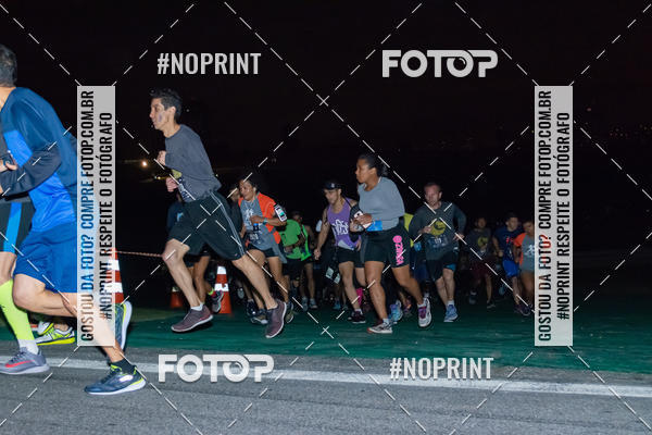 Buy your photos of the eventUP Night Run 2019 - So Paulo on Fotop