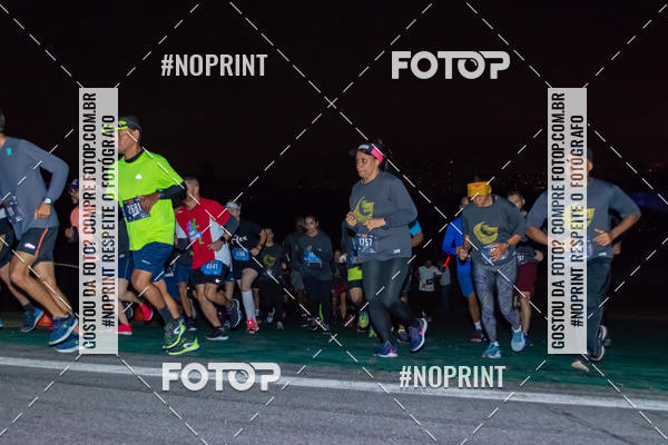 Buy your photos of the eventUP Night Run 2019 - So Paulo on Fotop