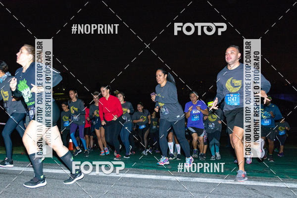 Buy your photos of the eventUP Night Run 2019 - So Paulo on Fotop