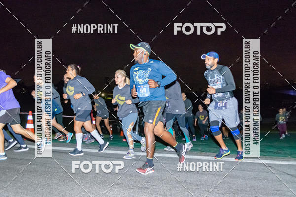 Buy your photos of the eventUP Night Run 2019 - So Paulo on Fotop
