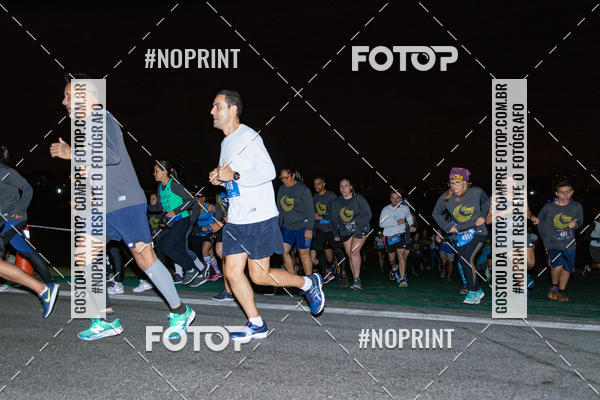 Buy your photos of the eventUP Night Run 2019 - So Paulo on Fotop