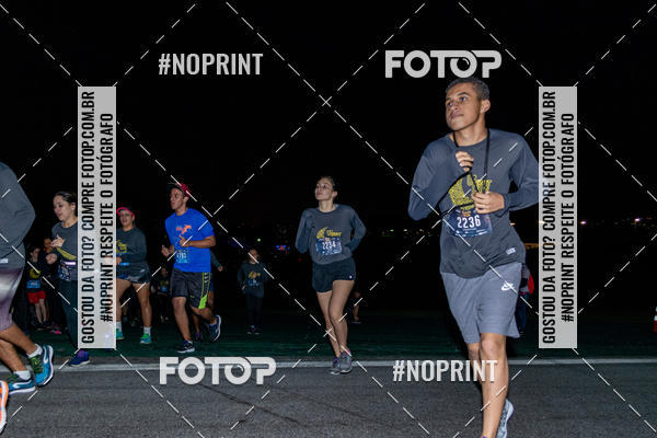 Buy your photos of the eventUP Night Run 2019 - So Paulo on Fotop