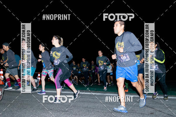 Buy your photos of the eventUP Night Run 2019 - So Paulo on Fotop