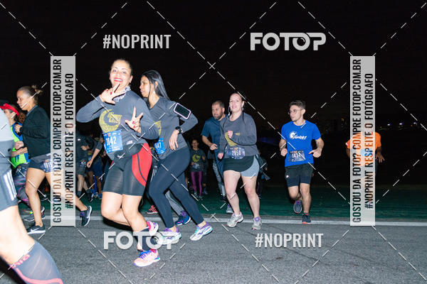 Buy your photos of the eventUP Night Run 2019 - So Paulo on Fotop