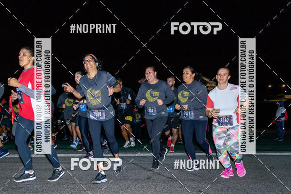Buy your photos of the eventUP Night Run 2019 - So Paulo on Fotop