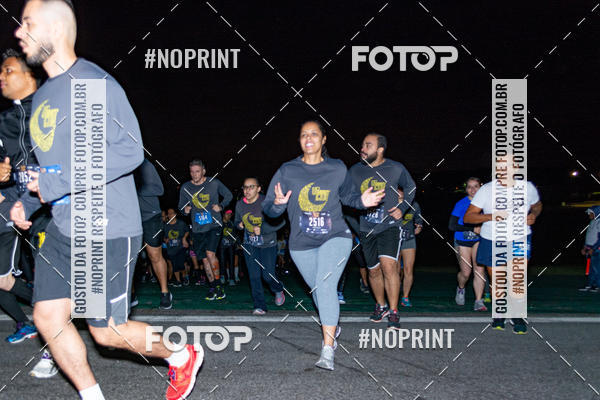 Buy your photos of the eventUP Night Run 2019 - So Paulo on Fotop