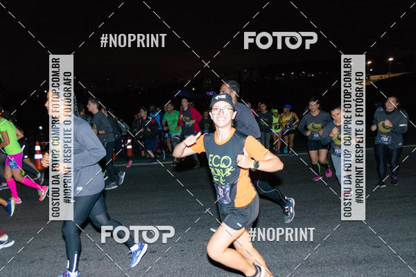 Buy your photos of the eventUP Night Run 2019 - So Paulo on Fotop