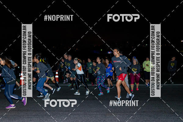 Buy your photos of the eventUP Night Run 2019 - So Paulo on Fotop