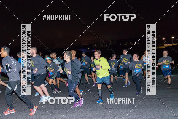 Buy your photos of the eventUP Night Run 2019 - So Paulo on Fotop