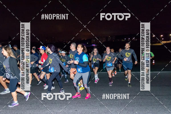 Buy your photos of the eventUP Night Run 2019 - So Paulo on Fotop