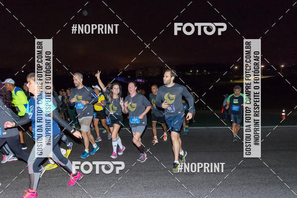 Buy your photos of the eventUP Night Run 2019 - So Paulo on Fotop