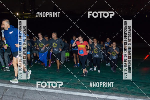 Buy your photos of the eventUP Night Run 2019 - So Paulo on Fotop