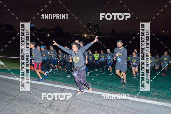 Buy your photos of the eventUP Night Run 2019 - So Paulo on Fotop