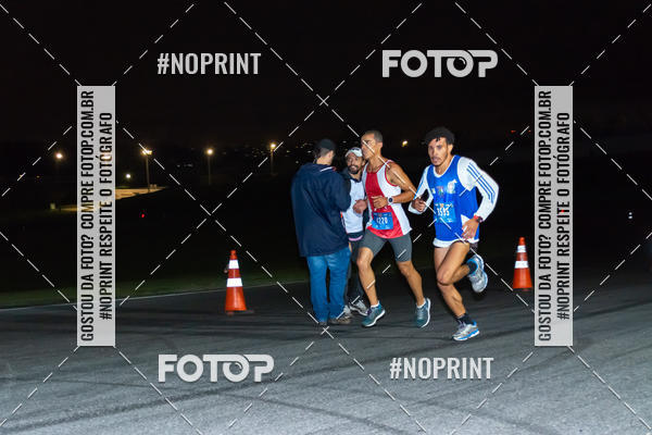 Buy your photos of the eventUP Night Run 2019 - So Paulo on Fotop