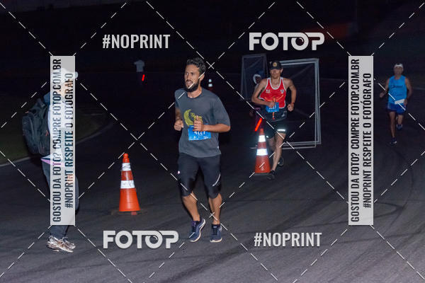 Buy your photos of the eventUP Night Run 2019 - So Paulo on Fotop