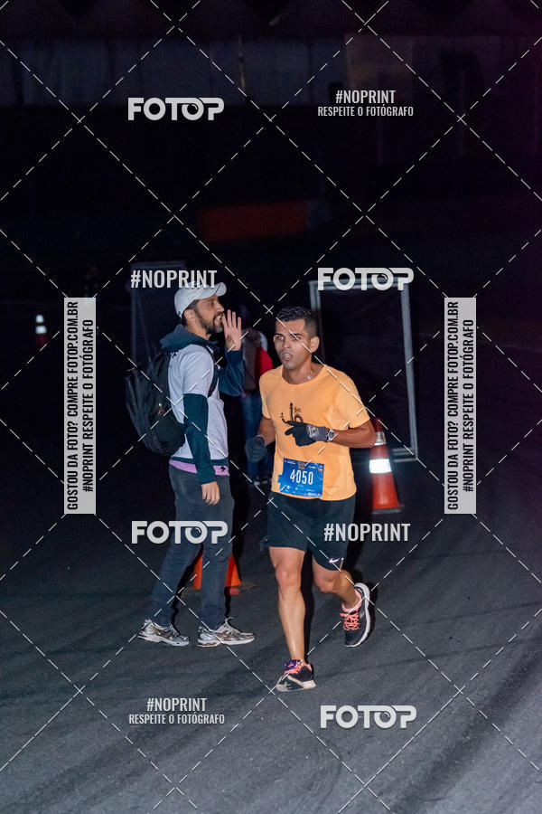 Buy your photos of the eventUP Night Run 2019 - So Paulo on Fotop