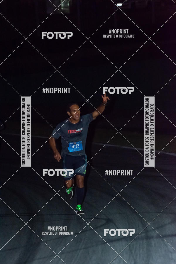 Buy your photos of the eventUP Night Run 2019 - So Paulo on Fotop