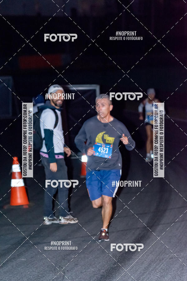 Buy your photos of the eventUP Night Run 2019 - So Paulo on Fotop