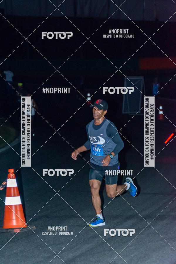 Buy your photos of the eventUP Night Run 2019 - So Paulo on Fotop