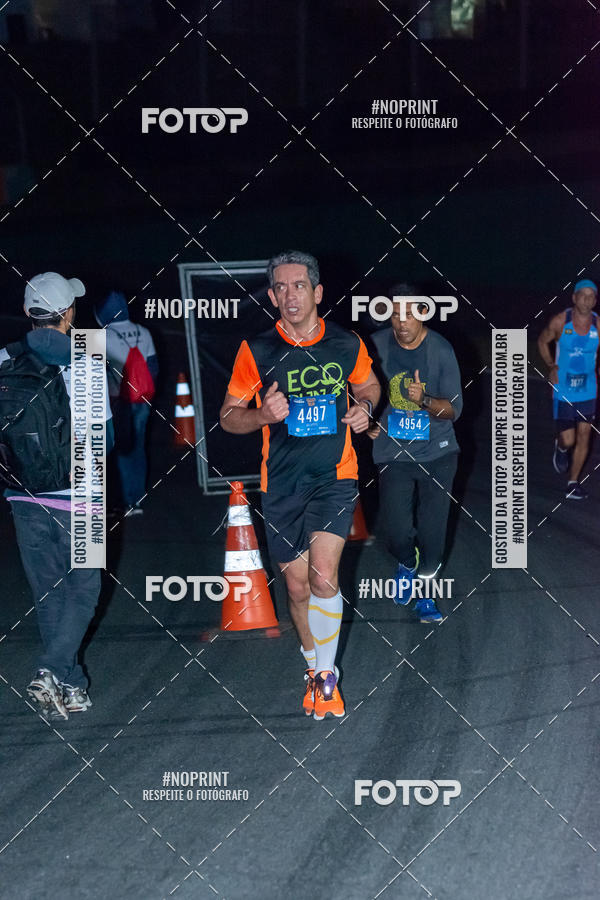 Buy your photos of the eventUP Night Run 2019 - So Paulo on Fotop