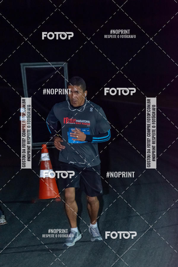 Buy your photos of the eventUP Night Run 2019 - So Paulo on Fotop