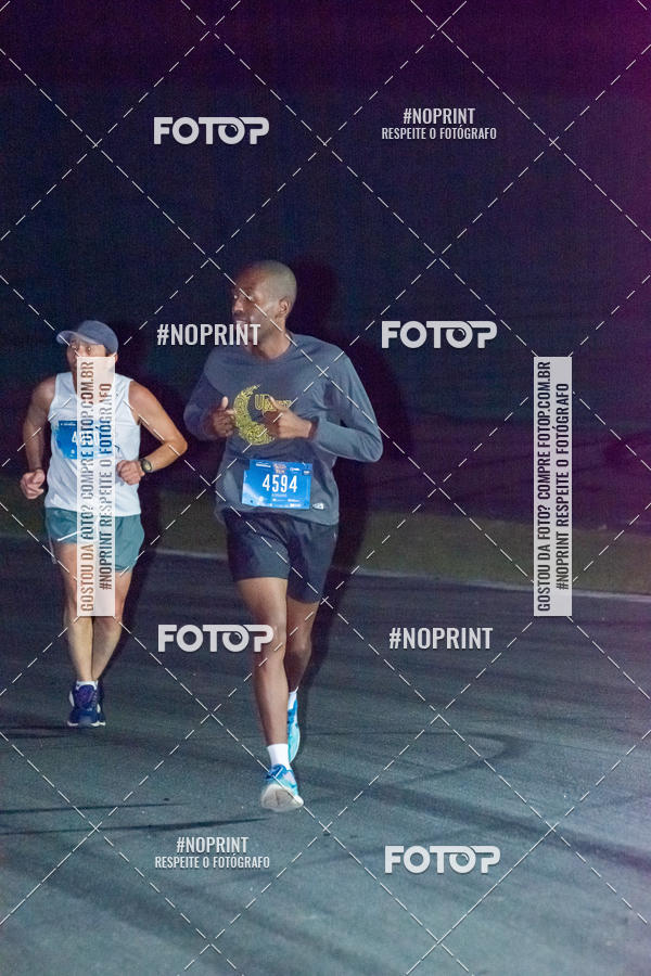 Buy your photos of the eventUP Night Run 2019 - So Paulo on Fotop