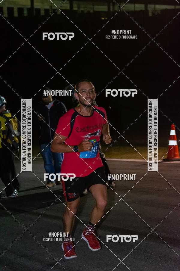 Buy your photos of the eventUP Night Run 2019 - So Paulo on Fotop