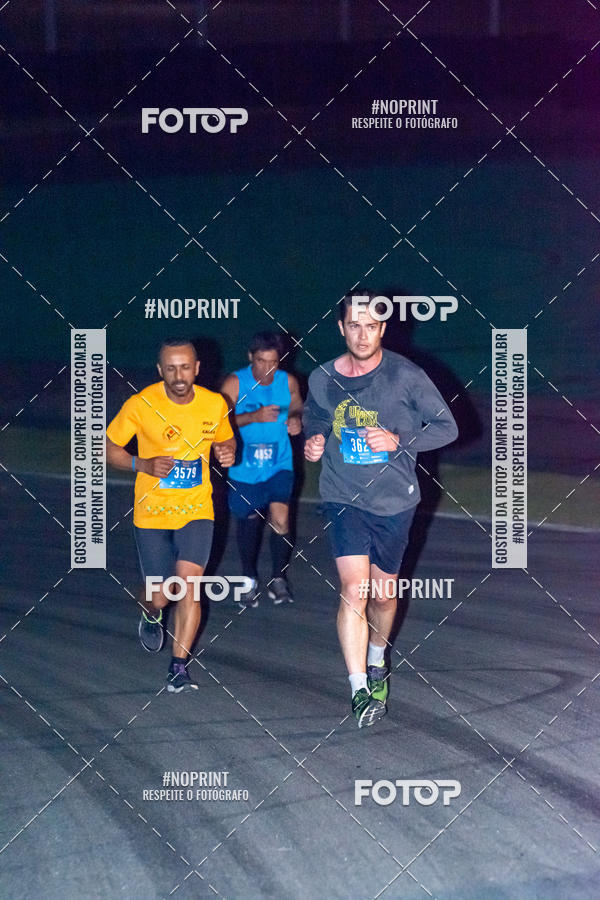 Buy your photos of the eventUP Night Run 2019 - So Paulo on Fotop