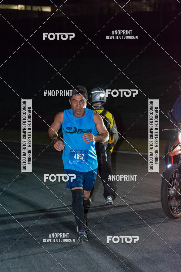 Buy your photos of the eventUP Night Run 2019 - So Paulo on Fotop