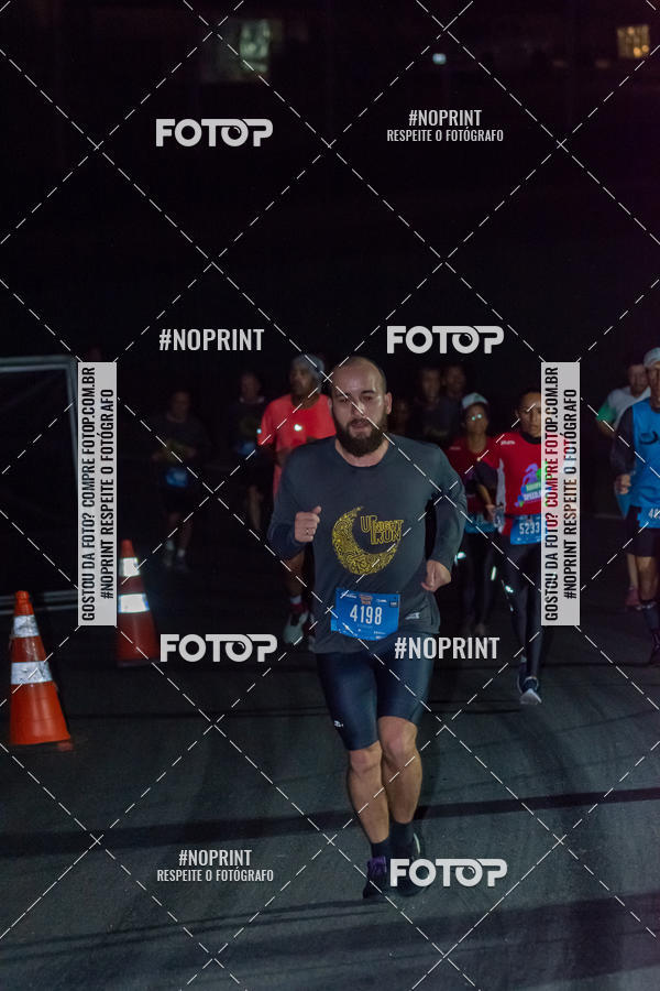 Buy your photos of the eventUP Night Run 2019 - So Paulo on Fotop